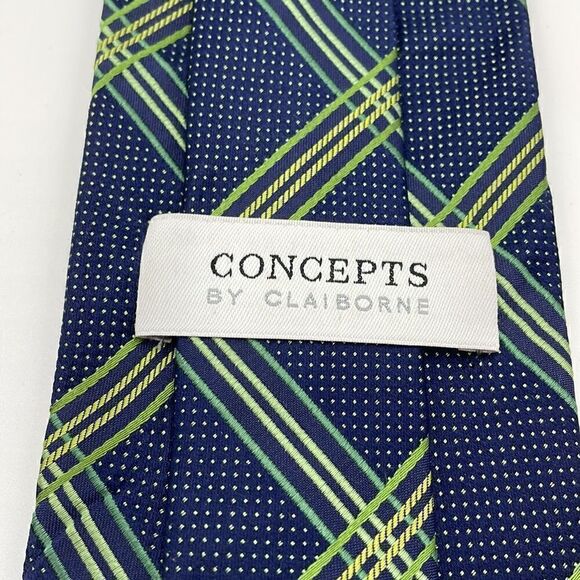 Navy blue and green 100% silk concepts by Claiborne necktie - Picture 4 of 5